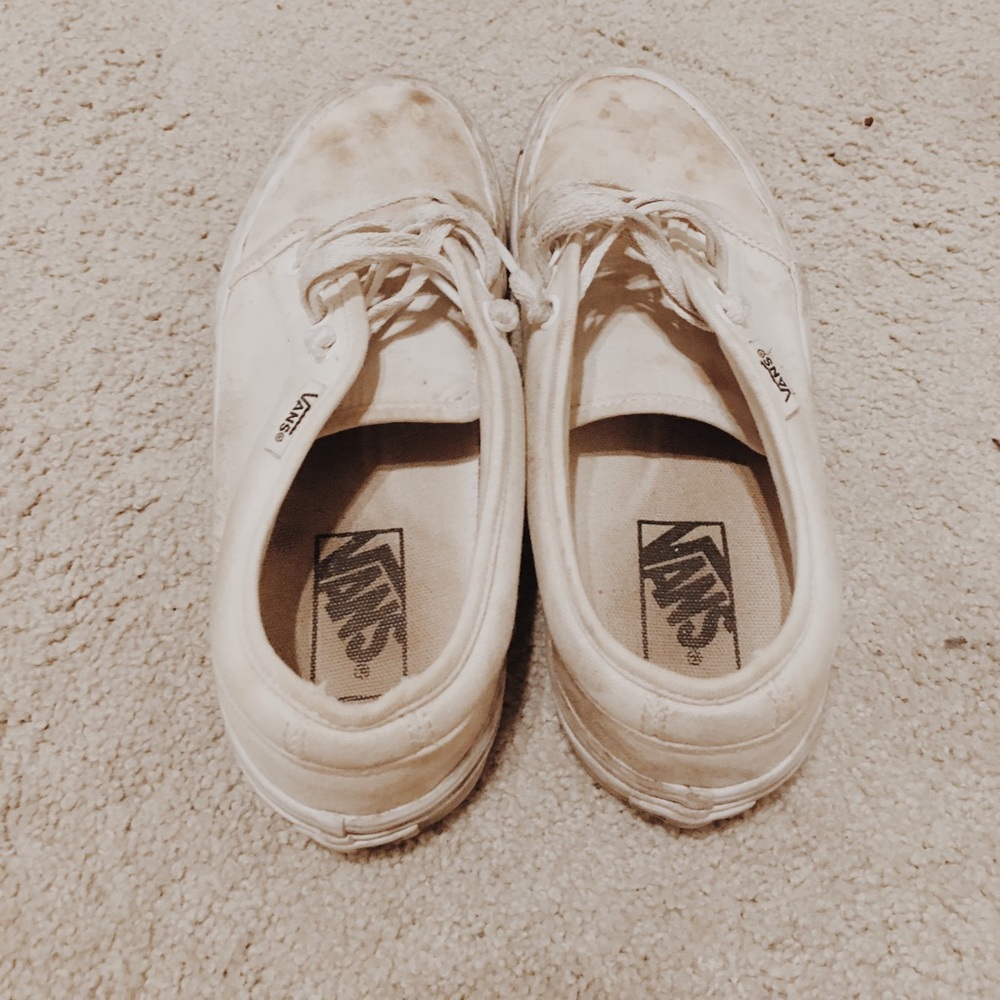 Vans - Picture 4 of 5